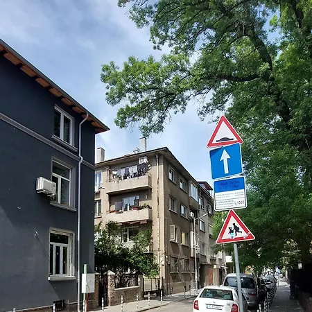 아파트 Rositza
